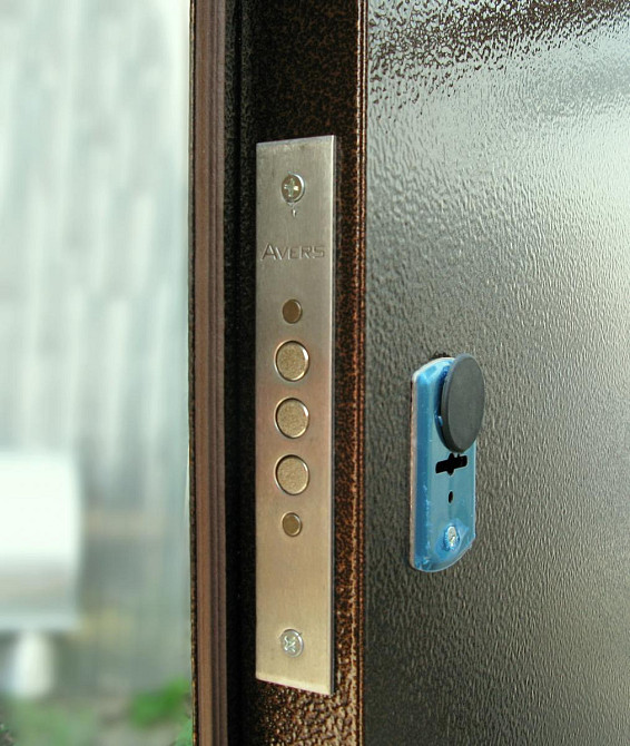 Двері металеві  Redfort - Серія Метал/Метал + притвор комплектація Оптима плюс, колір Мідний антік Київ - фото 2