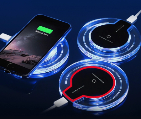 Беспроводное зарядное устройство с LED-подсветкой белое Киев