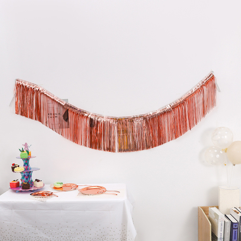 Гирлянда из дождика для фотозоны 180 на 35 см розовое золото Киев - изображение 1