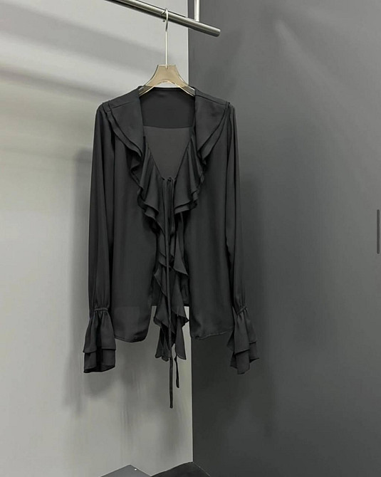 Женская шифоновая блузка с воланами. Черный, 50/52 Одесса - изображение 4