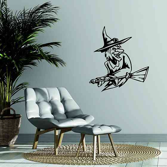 Декоративное настенное Панно «Ведьма с метлой», Декор на стену Киев