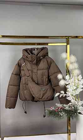 Детская зимняя куртка для девочки с сумкой укороченная 164 Николаев