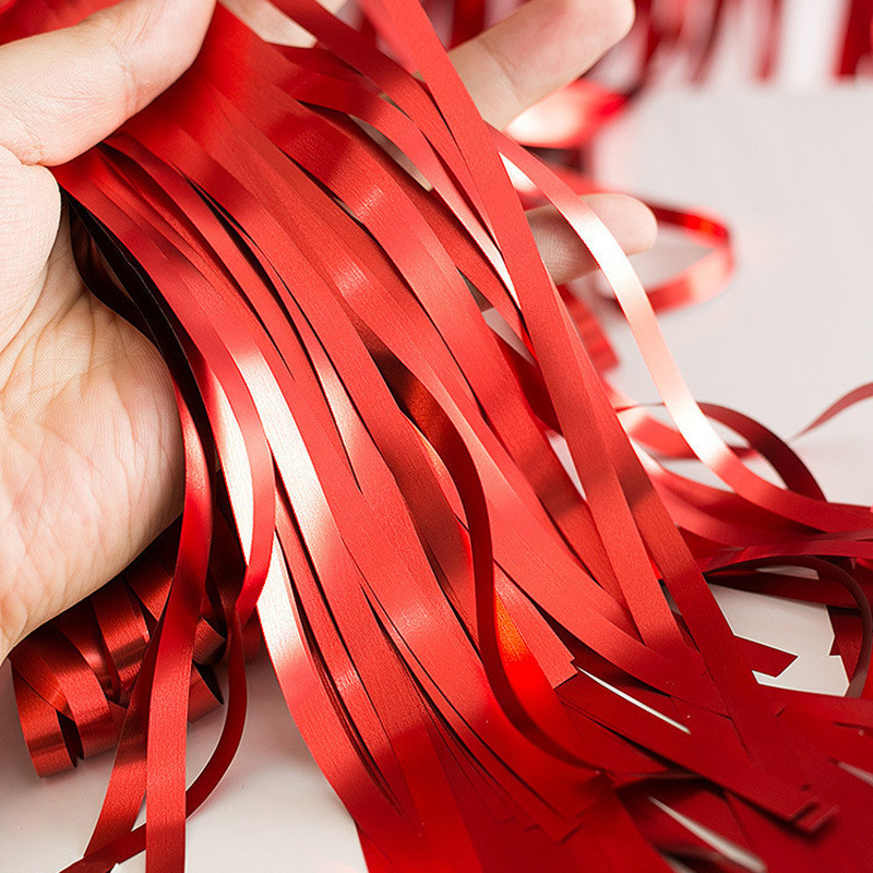 Дощик для фотозони матовий 1 м на 1 м червоний Київ - фото 3