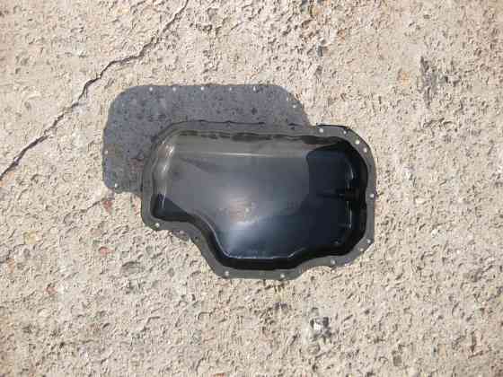 Mercedes-Benz  A2720101028 Нижня частина масляного піддону - картера двигуна M272 V6 272 3.0 3.5 л. S-Class W221 Одесса