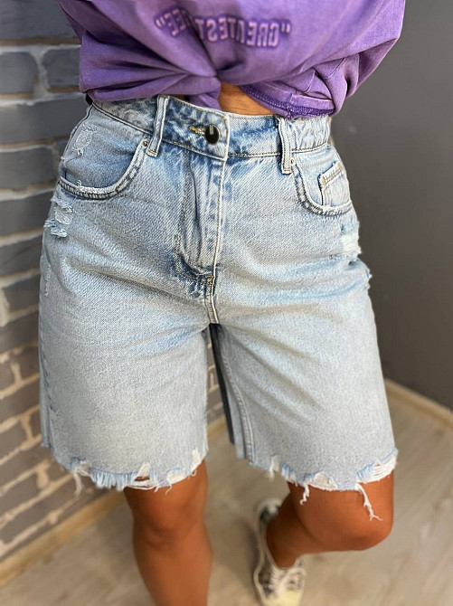 Шорти жіночі джинсові Women Denim 355-974 бермуди рвані довжина до коліна  блакитні, блакитний, 36 Київ - фото 14
