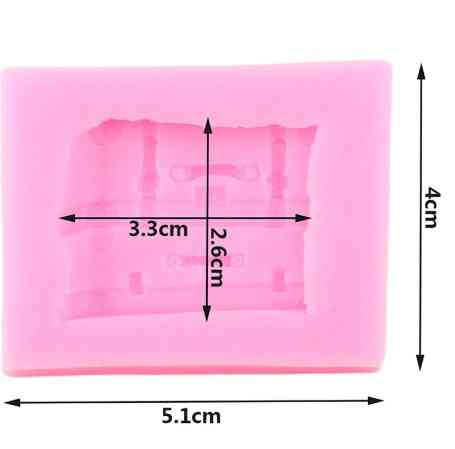 Молд силиконовый Чемоданы 40 на 51 мм розовый Киев