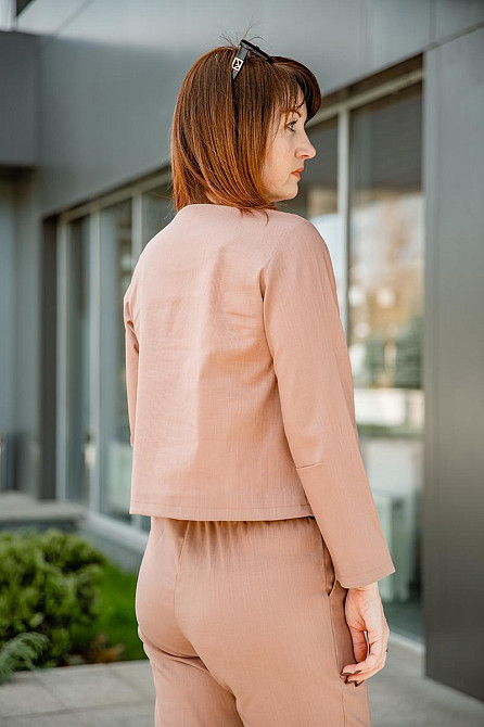 Костюм женский брючный, кофейный, лен стрейч ( комплект брюки + кофта ), топ Крохатушка одяг Киев - изображение 2