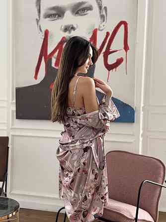 Халат жіночий шовковий під пояс Квітковий принт Бежевий XS/S Харків