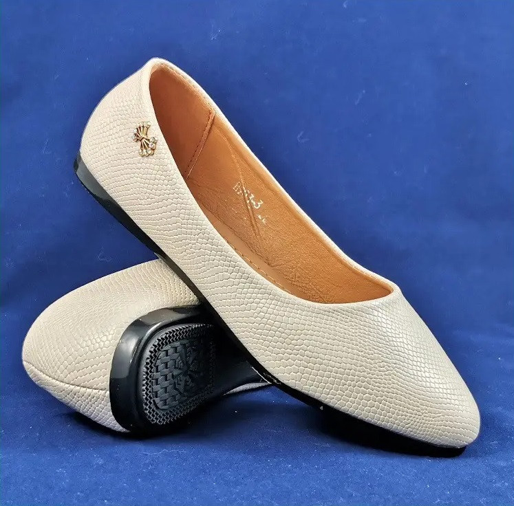 . Жіночі Балетки Бежеві Мокасини Туфлі Білі (розміри: 37,38) — 03-3 Дніпро - фото 1