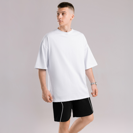 Однотонна біла футболка для чоловіків. Чоловіча біла футболка оверсайз Pobedov Nude Київ