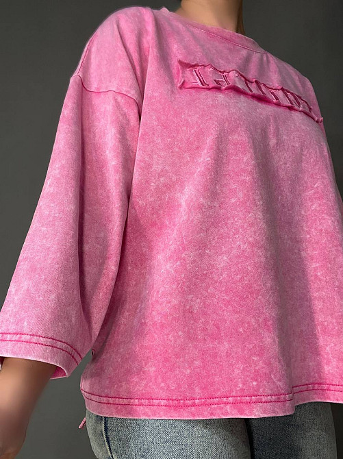 Футболка женская A-N 26029 оверсайз широкая вареная дай длинный рукав 3\4 с вышивкой впереди one size, розовый, one size Киев - изображение 9