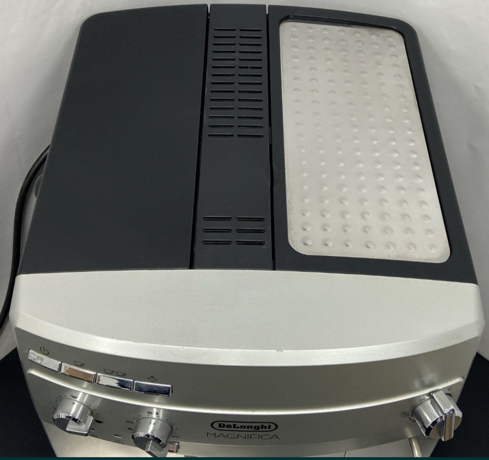 Кавомашина Delonghi Magnifica. Київ - фото 4