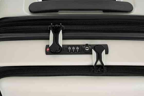 Bagland Валіза Bagland Velo маленька 40 л .білий (00322020) Коломыя