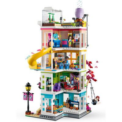 Конструктор LEGO Friends Хартлейк-Сити. Общественный центр 1513 деталей (41748) Винница - изображение 7