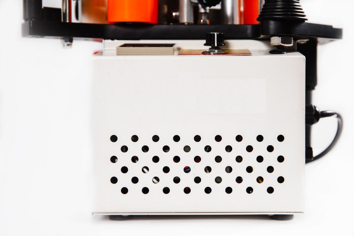 Кромкооблицовочный станок W-16 PLUS с 2-мя клеевыми валами 1000 Вт Винница - изображение 6