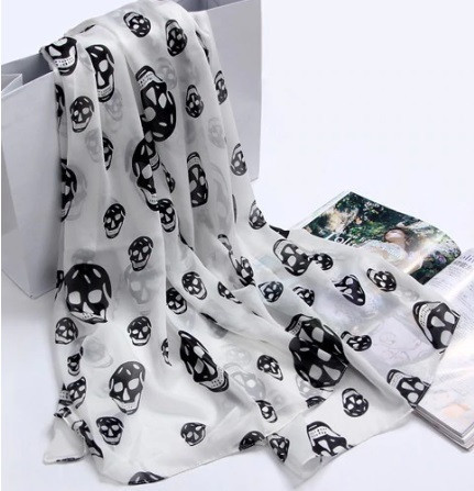 Женский белый шарф с черепами - размер шарфа 155*43см, шифон Киев - изображение 1
