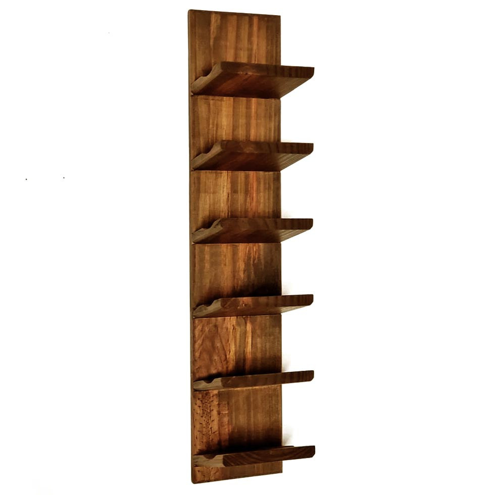 Настенная винная полка 