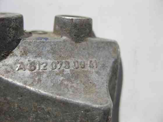 Mercedes-Benz  A6120780041 Кронштейн паливної рампи двигунів OM611 R4 2.2 cdi OM612 R5 2.7 OM613 R6 3.2 ML W163 C-Class W203 S-Class W220 Одесса