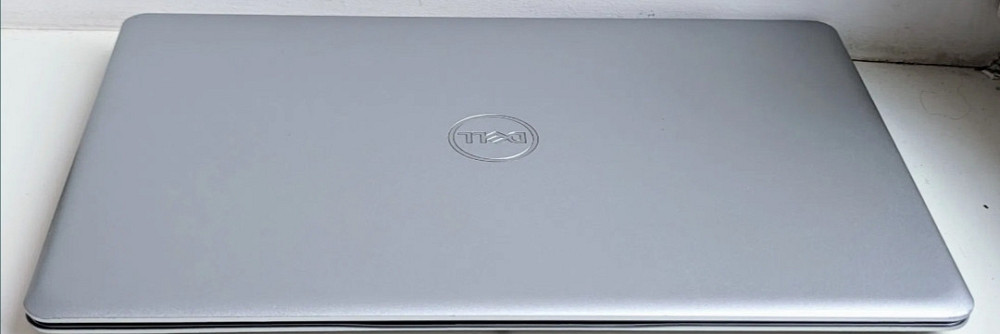Ноутбук Сенсорный DELL Inspiron 15 5584 Intel i7 8565U 8-32Gb. 256Gb. 1TB. Киев - изображение 6