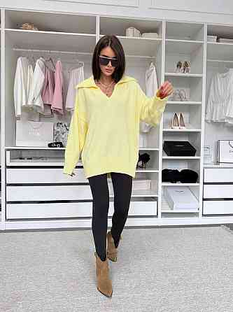 Стильный женский удлиненный свитер оversize с воротником поло Одесса