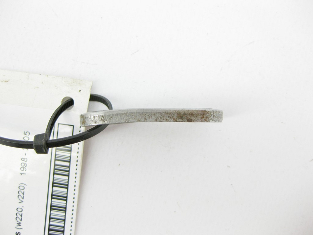 Mercedes-Benz  A2204270046 Кріпильна пластина S-Class W220 Одеса - фото 3