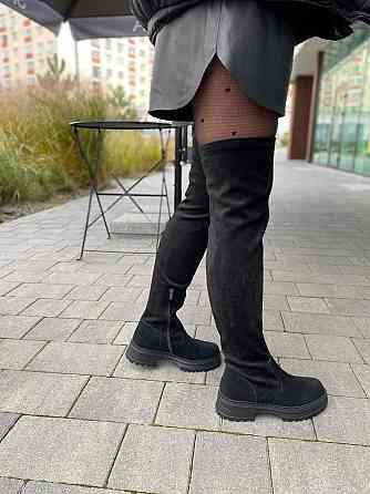 Ботфорти зимові жіночі з натуральної замші чорні на плоскій підошві, наповнювач хутро 88/1 р.41 Коломия