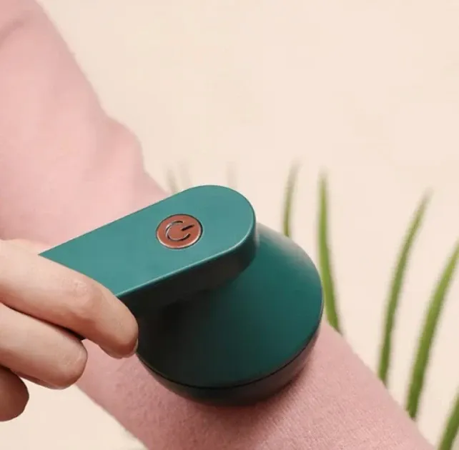 Машинка для видалення катишків акумуляторна 6ВТ 4 години роботи, 1200мАч | Бережний догляд за одягом Одеса - фото 2