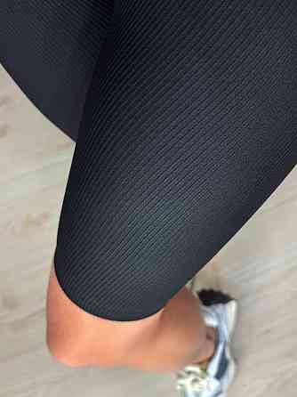 Шорты женские Kenalin 500-9 велосипедки в рубчик с карманом и надписью сзади черные, черный, L Киев