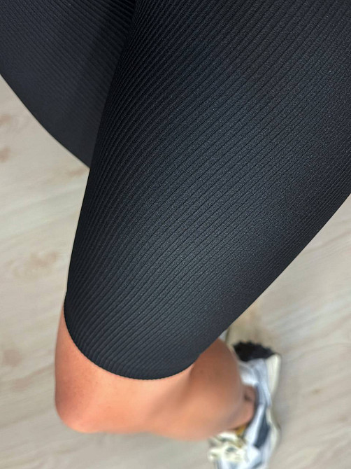 Шорты женские Kenalin 500-9 велосипедки в рубчик с карманом и надписью сзади черные, черный, L Киев - изображение 6