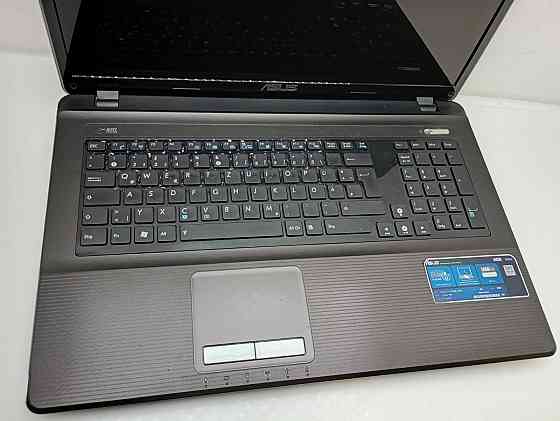 Ноутбук ASUS A93S i7-2670QM\4gb ddr3\0\ АКБ- (Б клас) Луцьк