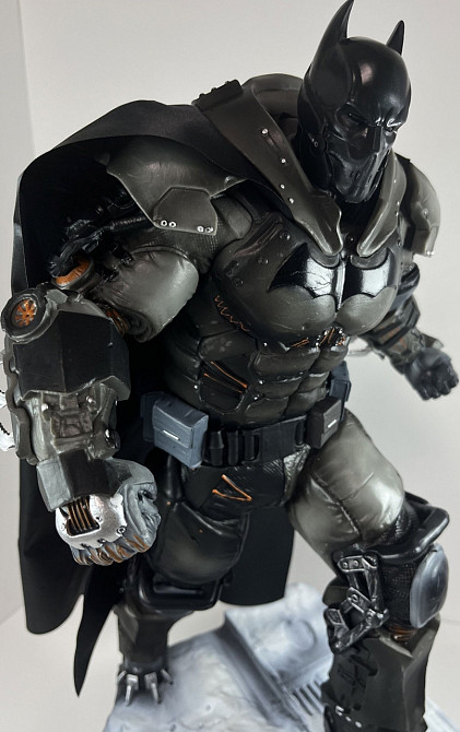 Фігурка Бетмен з гри Batman Arkham Origins з підсвіткою. Харків - фото 4