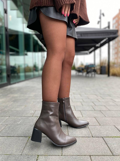 Черевики жіночі з натуральної шкіри демісезонні 6057 шоколадні на підборах / Черевики весна-осі Коломыя - изображение 1