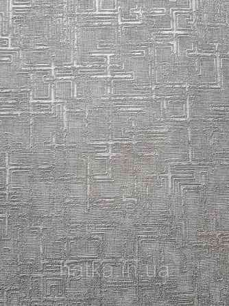 Шпалери вінілові на флізеліні Zambaiti ABITAT Італія 0.53х10 геометрія світло-сіра металік срібло Київ