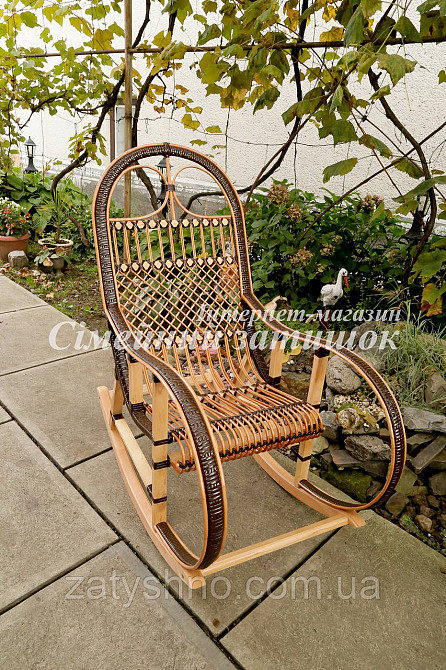Кресло качалка из ротанга коричневая Киев - изображение 5