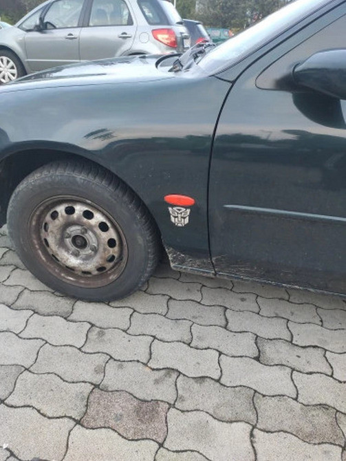 Наклейка на авто Автобот алюминиевая трансформер Киев - изображение 8