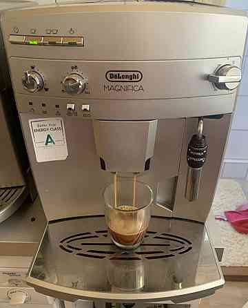 Кавомашина: Delonghi Magnifica Харків