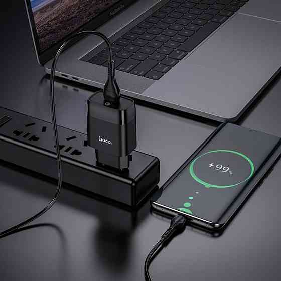 Мережевий зарядний пристрій HOCO C72Q Glorious single port QC3.0 charger set(Type-C)  Black Киев