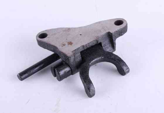 Опора регуляторных рычагов и осей DLH1100 Мукачево