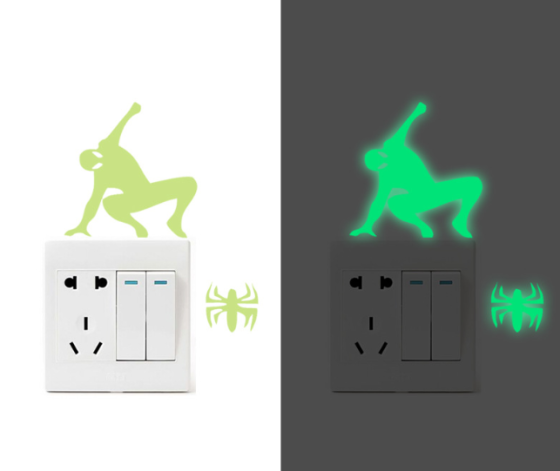 Люмінесцентна наклейка Людина павук 10 на 10 см салатовий Київ