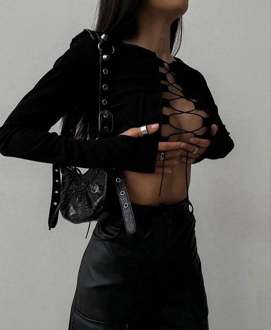 Жіночий стильний привабливий топ із довгим рукавом на шнурівці рубчик мустанг Чорний, 40/44 Одеса - фото 1