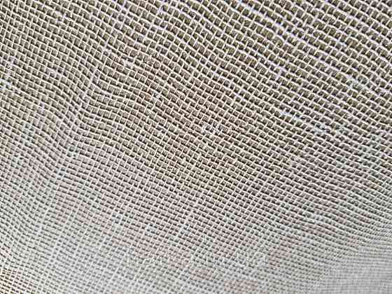 Шпалери вінілові на флізелін Sirpi AltaGamma Home 3 сірі однотонні дрібна сітка золотом під тканина Київ