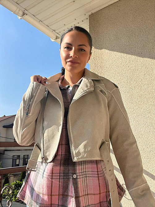 Куртка жіноча Aftf Basic 2466 коротка косуха блискавки пояс варені шви екошкіра сіра, світло-сірий, L Київ - фото 6