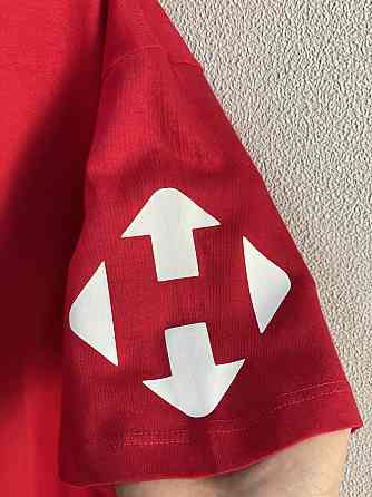 Красная футболка оверсайз Новая Почта с принтом логотипа на рукаве и спине Черновцы