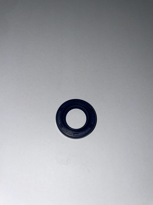 Сальник колінвала б/п St 180 (15*25*5) Мукачево - фото 1