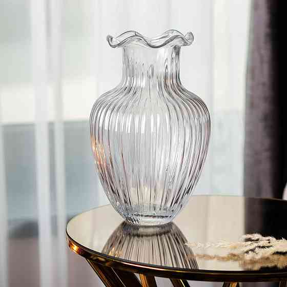 Прозрачная стеклянная ваза-фигурка 24,5 см Киев