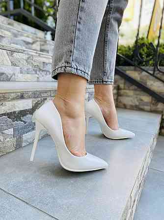 Туфлі жіночі SMALL SWAN білі еко-шкіра каблук 10см 38р.-24.5см. (HS83-2) Коломыя