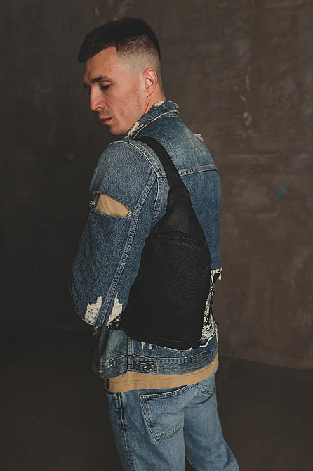 Чоловіча сумка-слінг із натуральної шкіри, сумка через плече SKILL Slow (Чорна) Суми - фото 7