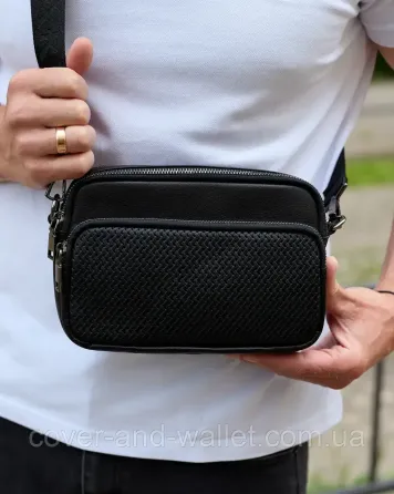 Стильная компактная мужская кожаная сумка горизонтального типа Puos Киев