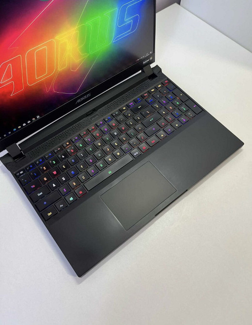 Gigabyte Aorus 15,6" Full HD IPS / RTX 3070 8 Gb / i7-10870H / 16 Gb / SSD 512 Gb Харків - фото 2