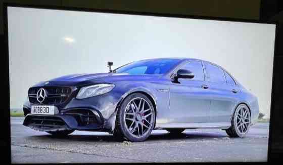 Телевизор Samsung 43